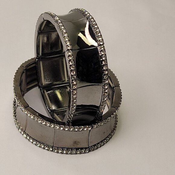 Silvery Grey Stretch bracelets - Picture 15 of 16
